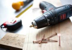 screwdriver nails tapemeasure development construction