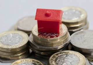 House money pound price growth