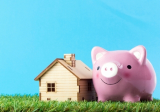 house buy save pig saving