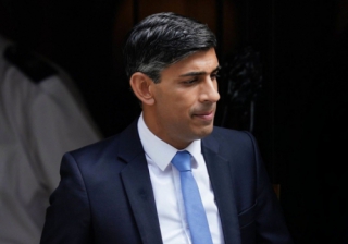 Rishi Sunak announces high-risk general election in July 2024