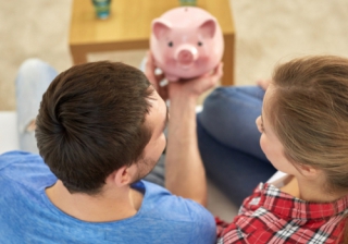 pig family save first time buyer FTB money