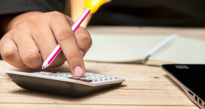 calculator fees funds funding small business sme