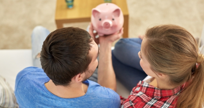 pig family save first time buyer FTB money